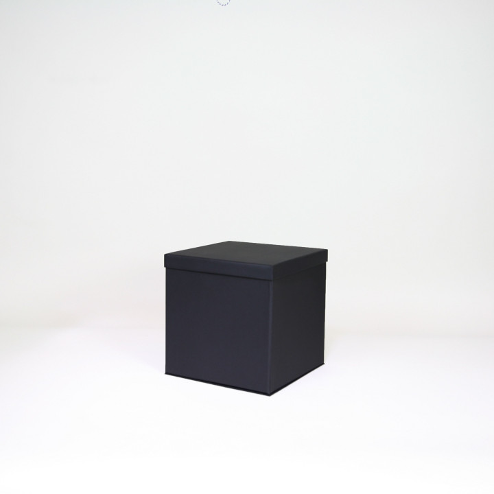 Flowerbox - Boite avec couvercle et fond dur