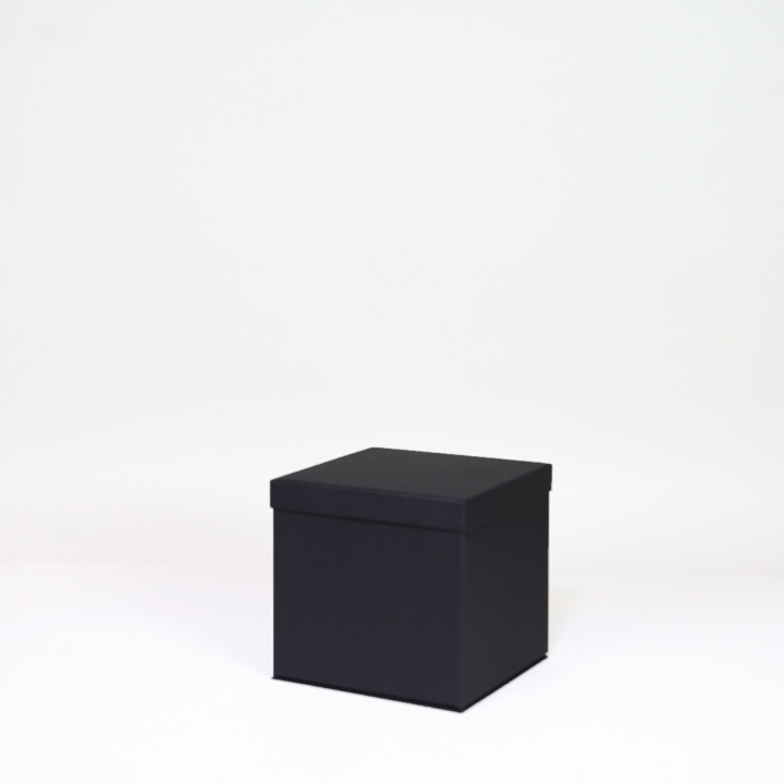 Flowerbox - Boite avec couvercle et fond dur