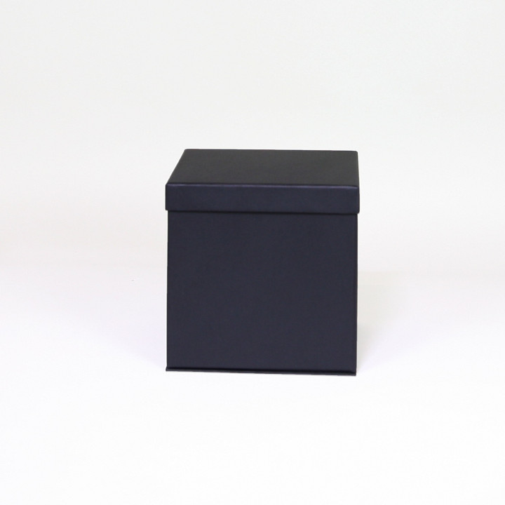 Flowerbox - Boite avec couvercle et fond dur