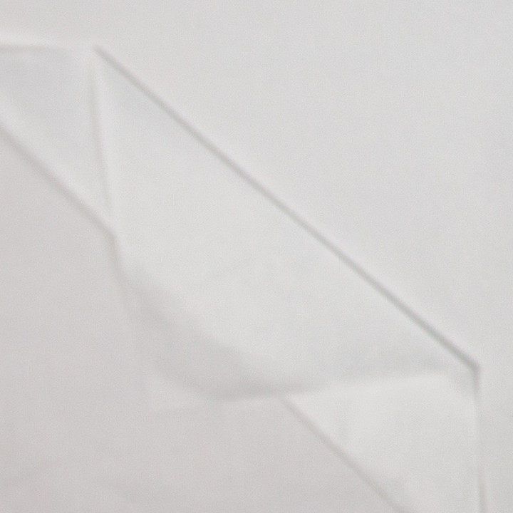 Papier de soie luxueux livré en paquet de ± 470 feuilles.