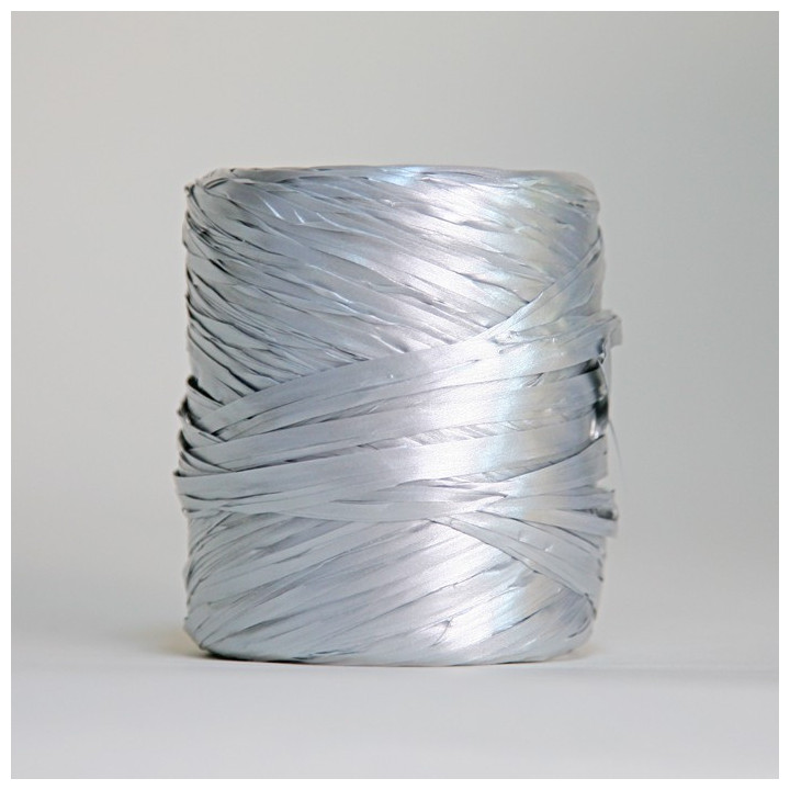 Raphiaband von 12,5 mm x 200 Metern.
